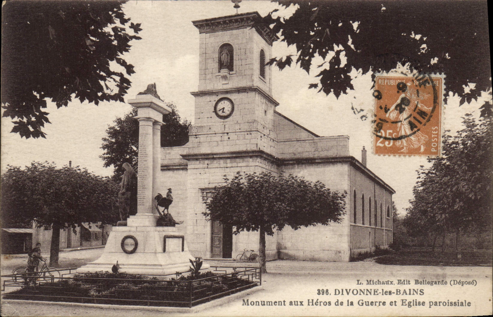 Divonne-les-Bains — Monument aux Héros de la Guerre et Église paroissiale — L. Michaux, Edit Bellegardo (Déposé) n°396