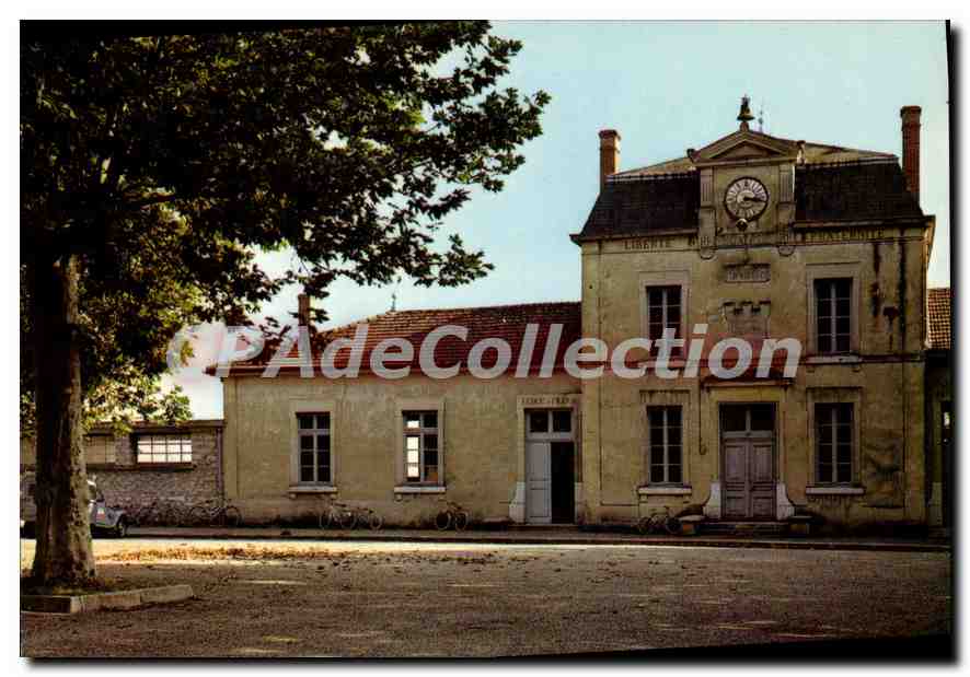 CPA Bourg St Christophe le Groupe Scolaire 