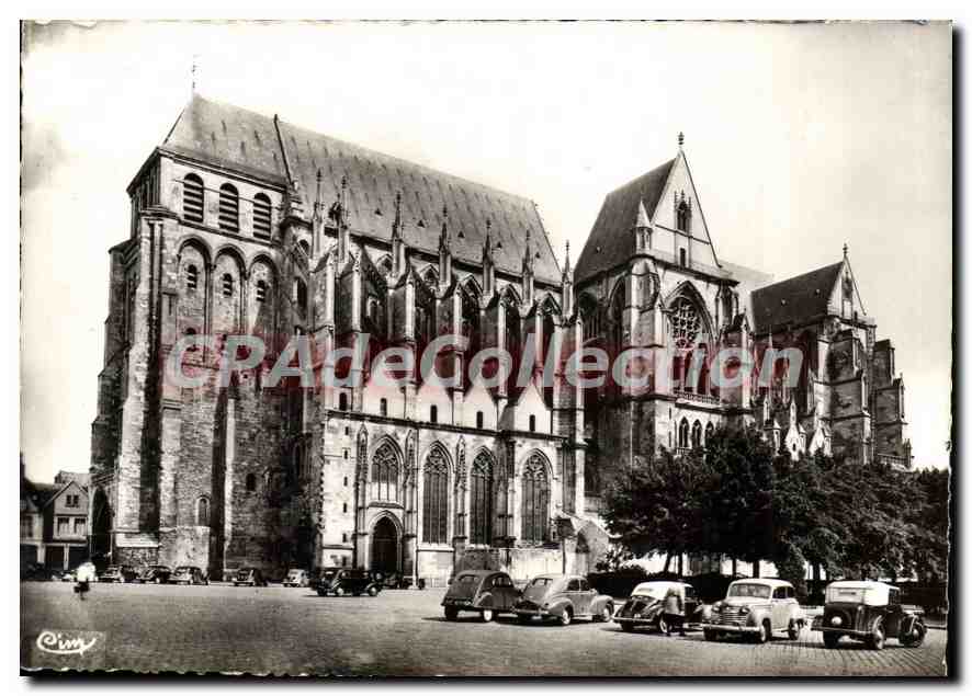 St-Quentin (Aisne) — La Cathédrale (bâtie de 1230 au XV s.) — Cring