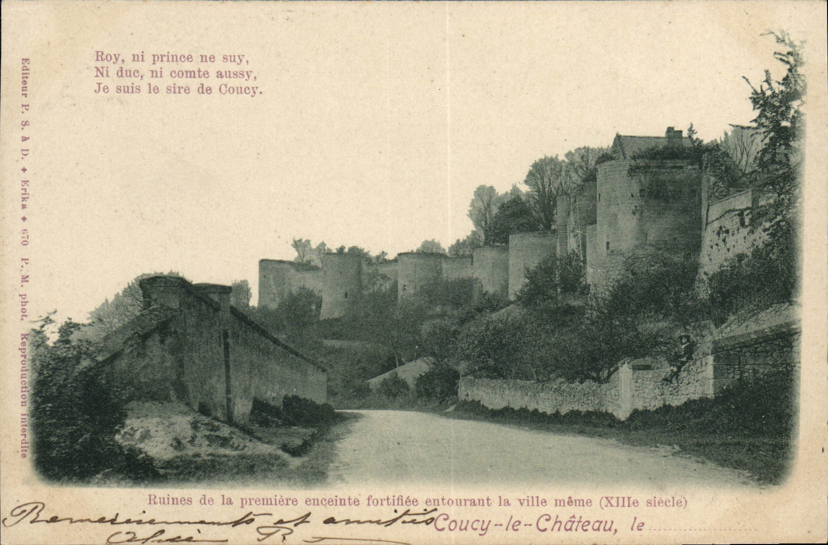 Ruines de la première enceinte fortifiée entourant la ville même (XIIIe siècle) — Coucy-le-Château — Éditeur P. S. & D. - N° 670