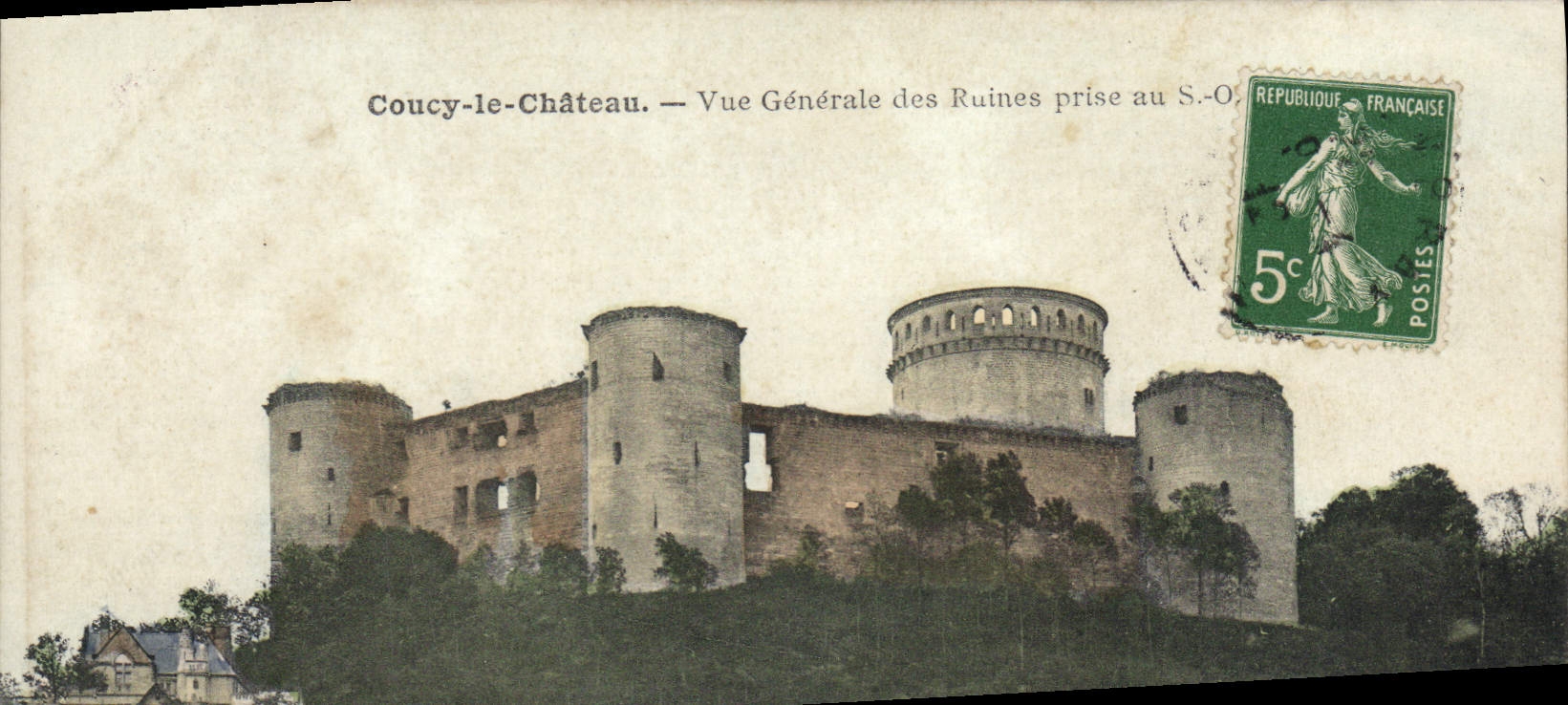 Coucy-le-Château — Vue Générale des Ruines prise au S.-O. — Simiti-squarrela A. Breges, Paris
