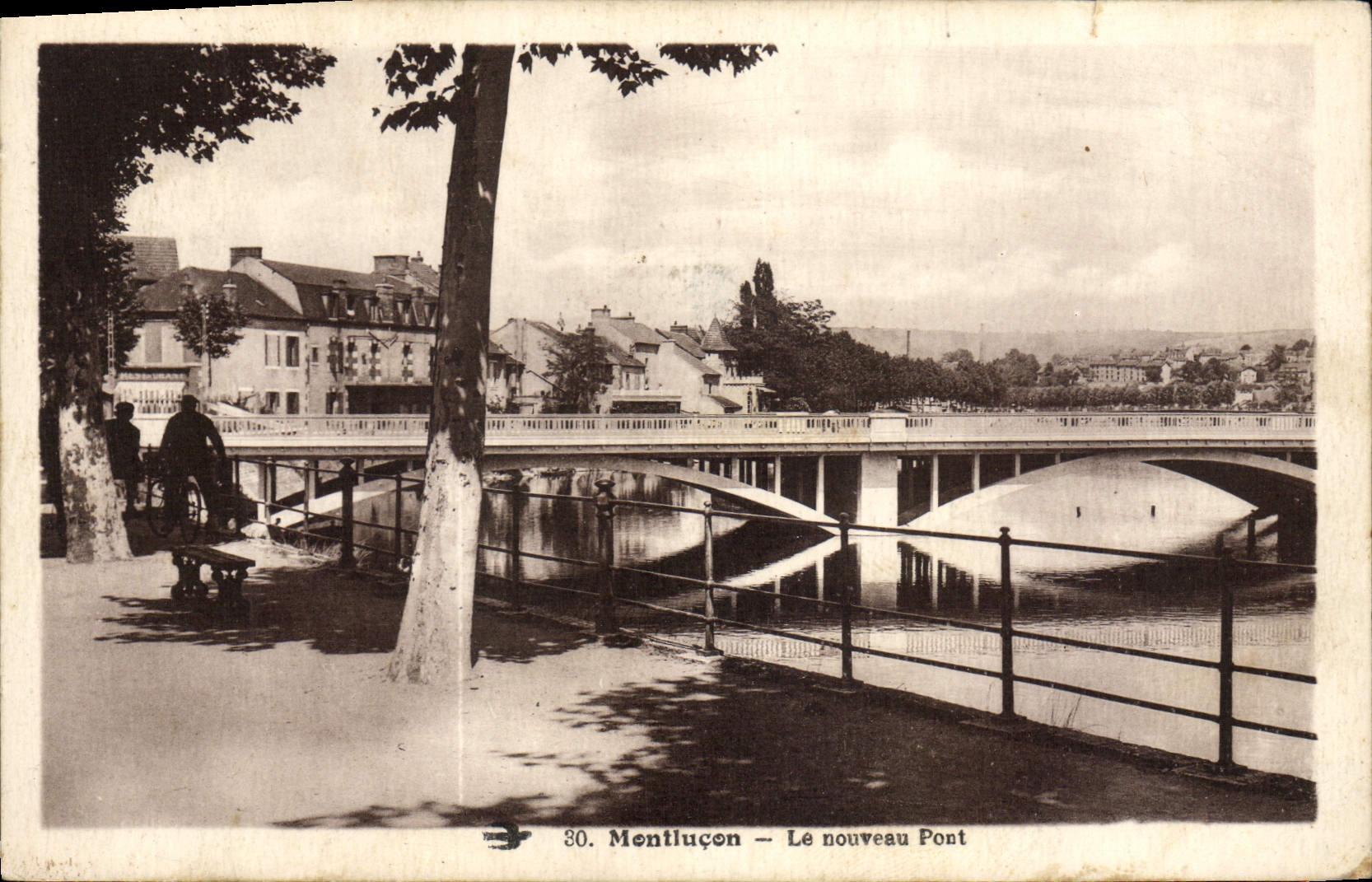 Mentiluçon — Le nouveau Pont — éditeur inconnu, n° 30