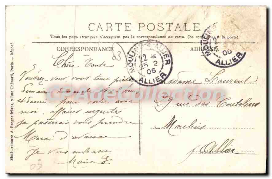 Moulins — La Place d'Allier — Centre des Affaires — Mme Petit, lib.-édit., place d'Allier — Reverso