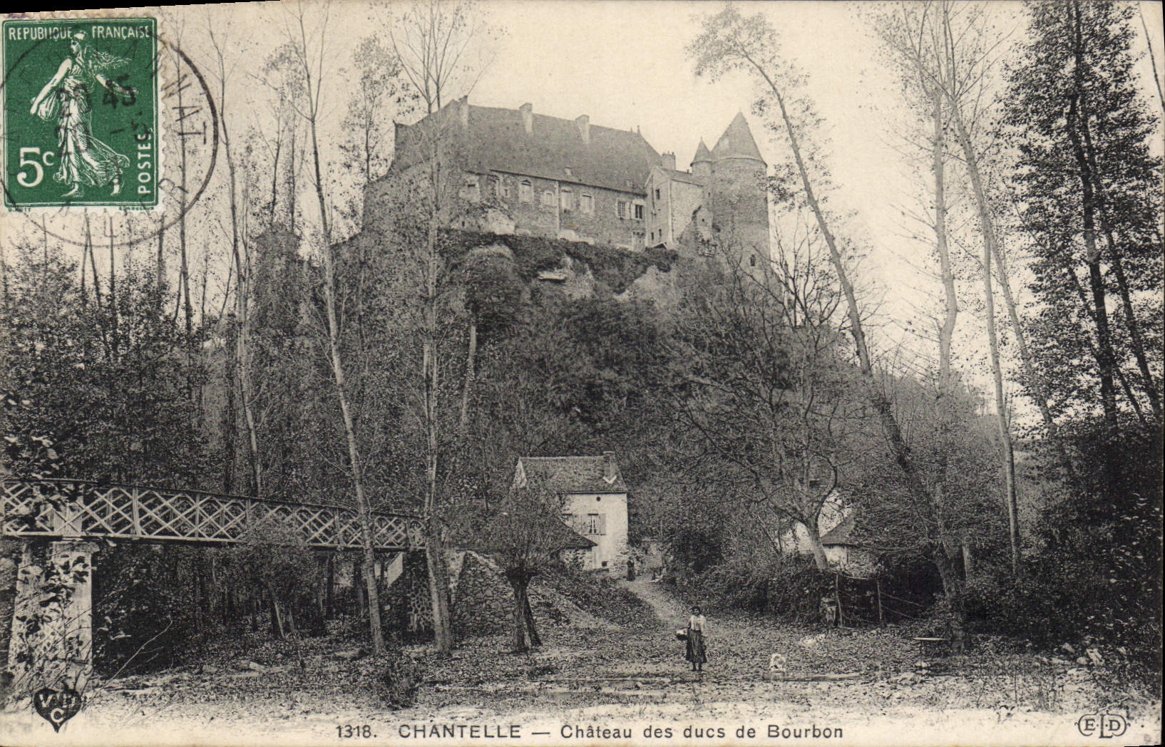 CPA Chantelle Chateau des ducs de Bourbon 