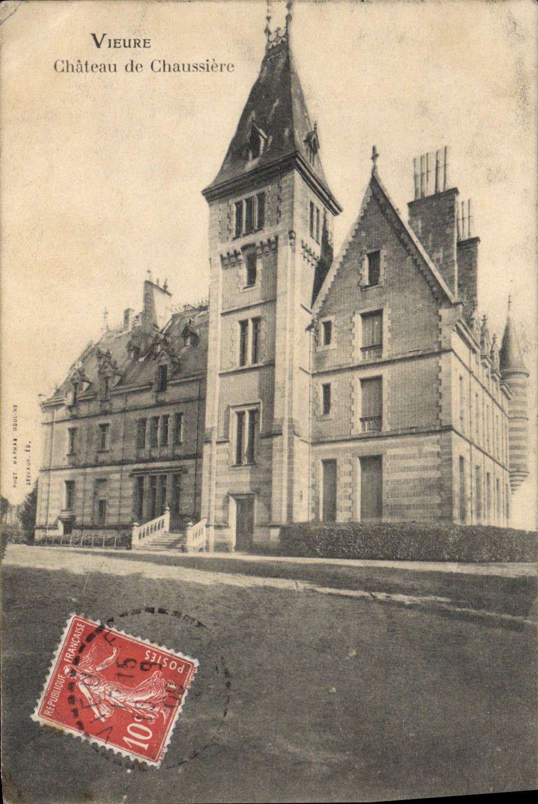 Vieure — Château de Chaussière — Photo Gauthier Houdine