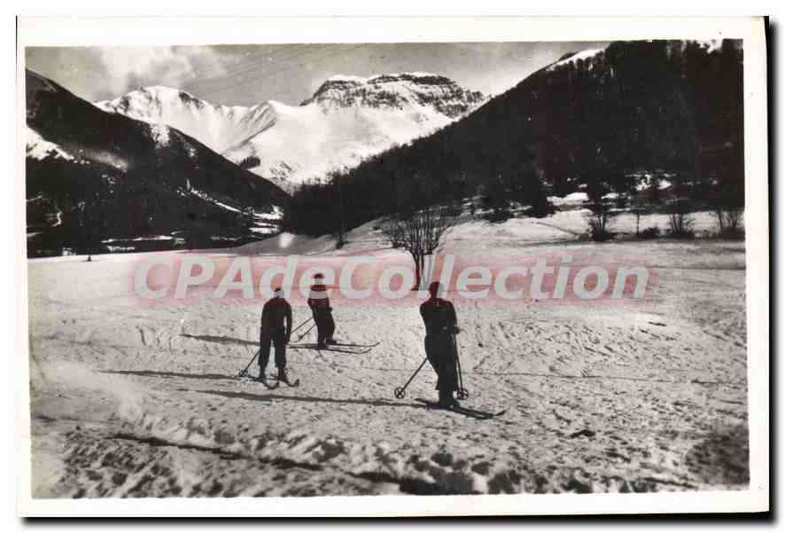 Ski dans les montagnes — Digne-les-Bains, Le Col de Maure (1.347 m) — Édition Chrétienne