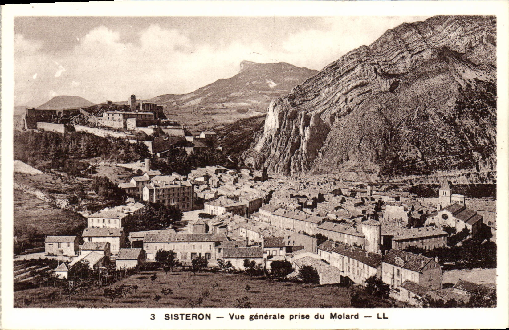 Sisteron — Ogólny widok z Molard — LL