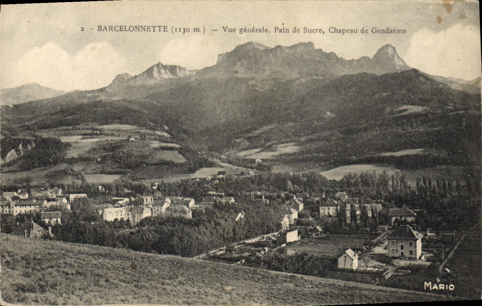 CPA Barcelonnette Vue generale Pain de Sucre Chapeau de Gendarme 