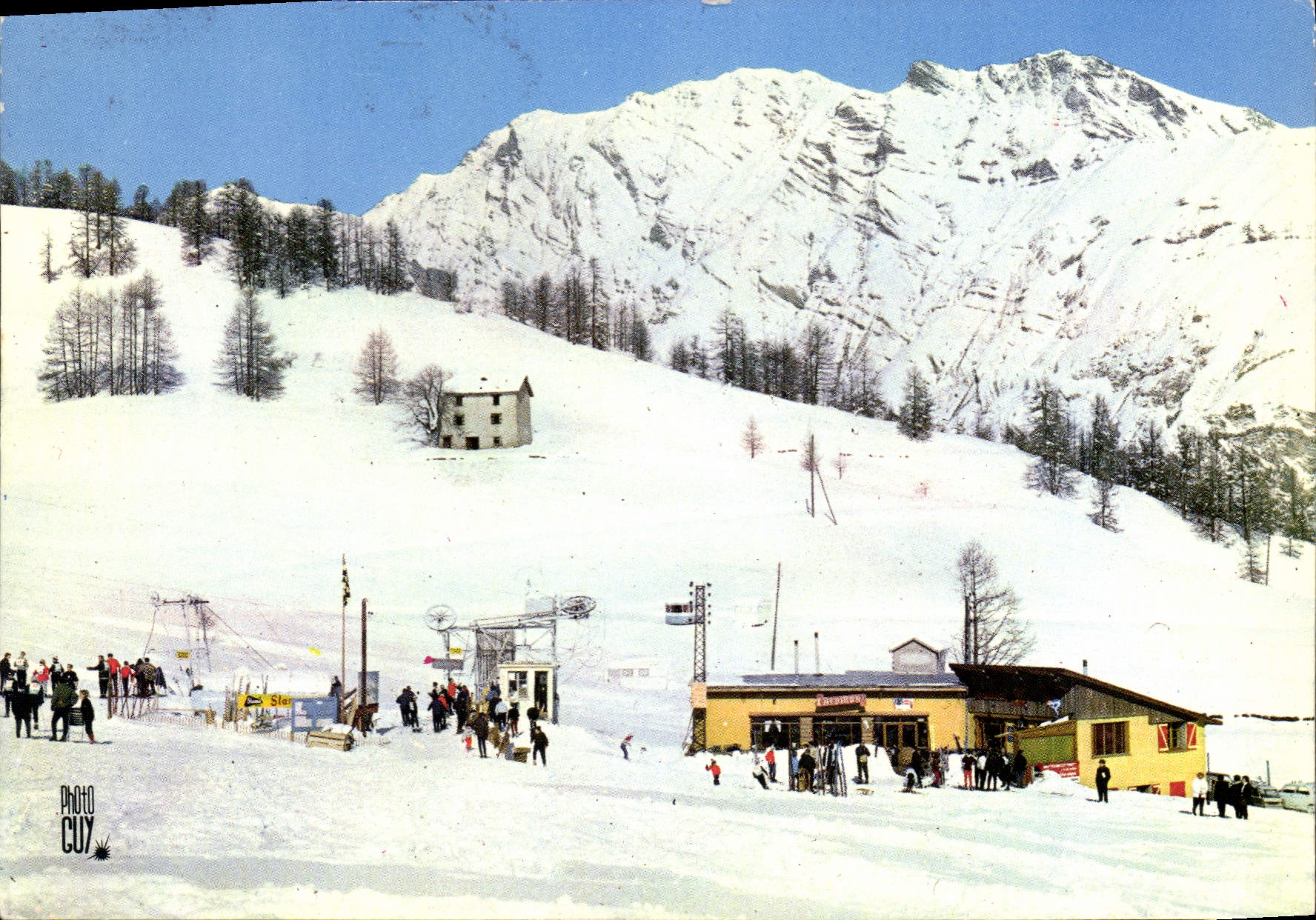 Station de sports d'hiver d'Arpillon — Sainte-Émilion — Photo CUY