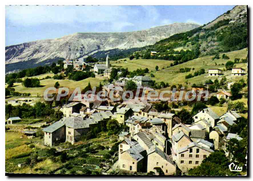 Villars-Colmars — Vue générale aérienne — CI. 115-105 — Imprimeur Macni (71 S.&L.)