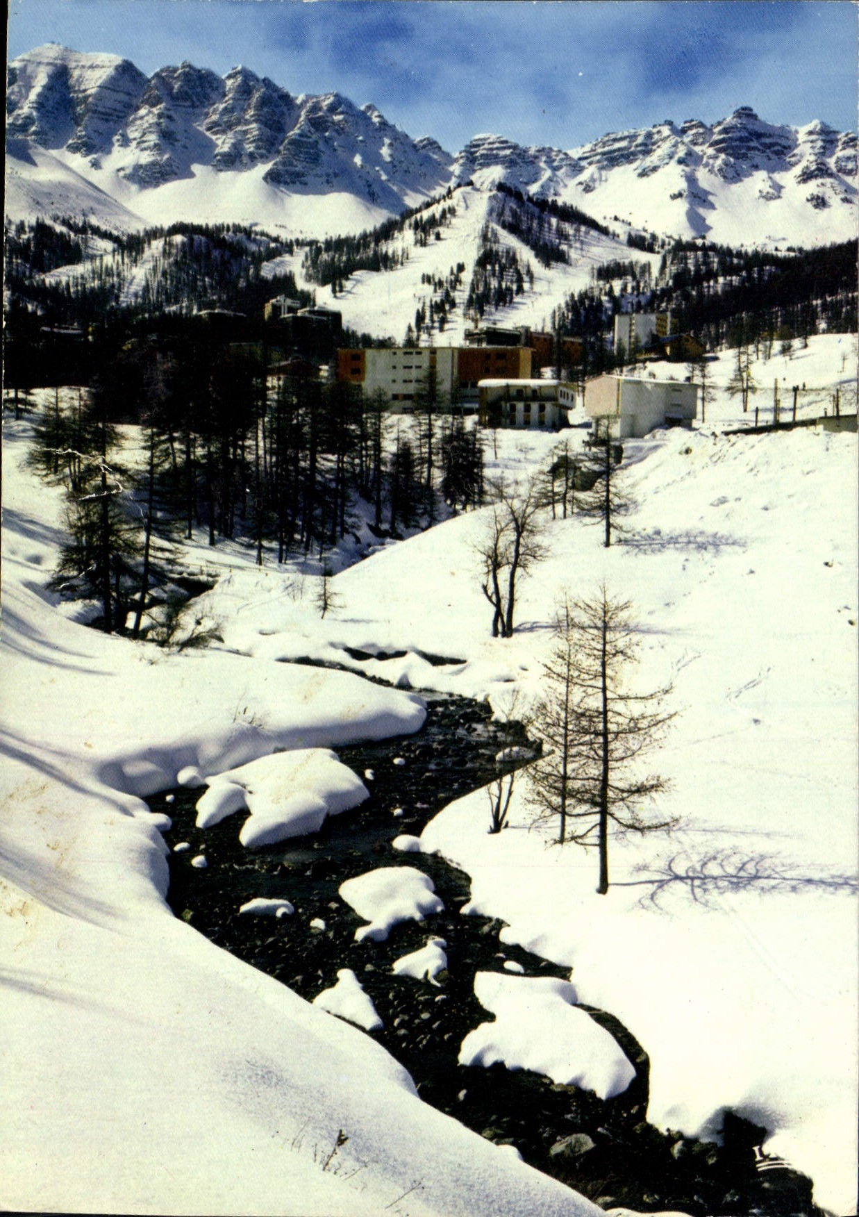 Vars-les-Claux — station et crêtes de l’Eyssina — Lumicap