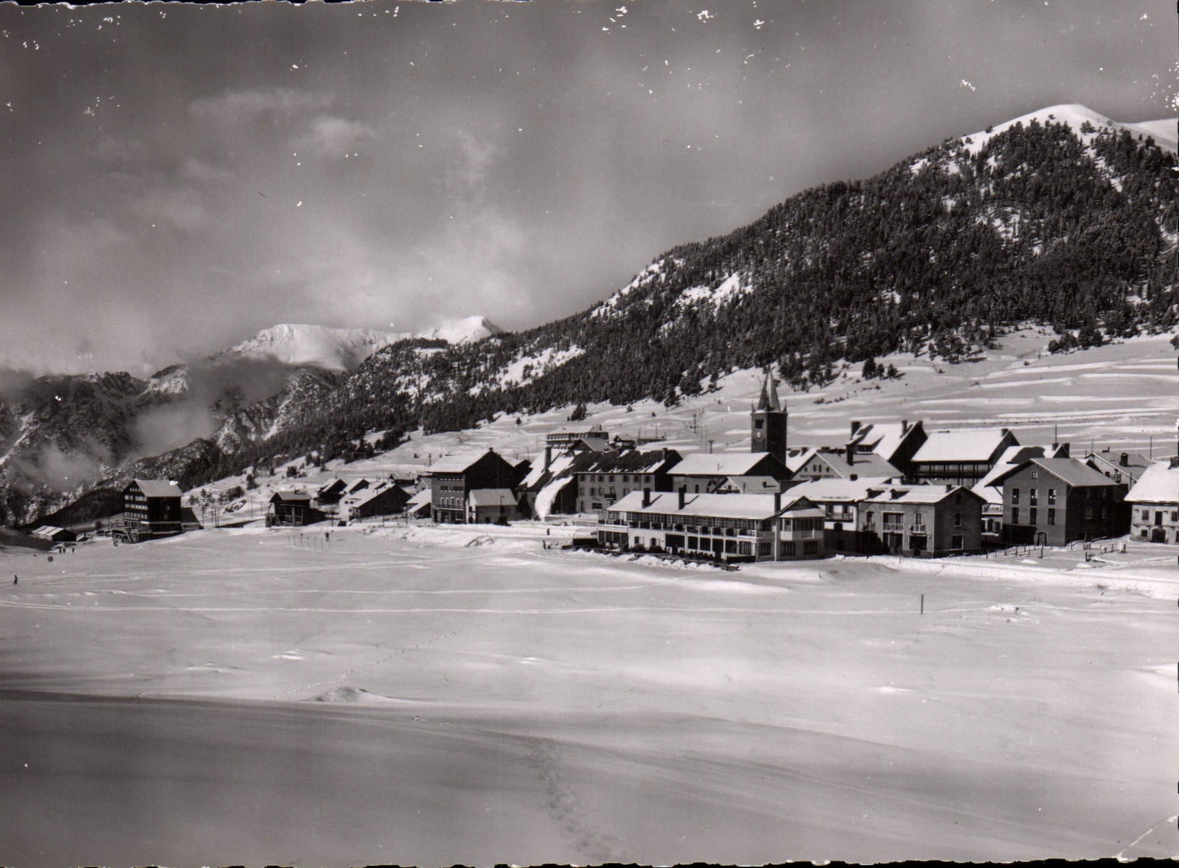 Montgenèvre (H.A.) — Allgemeiner Blick — Société Éditions de France