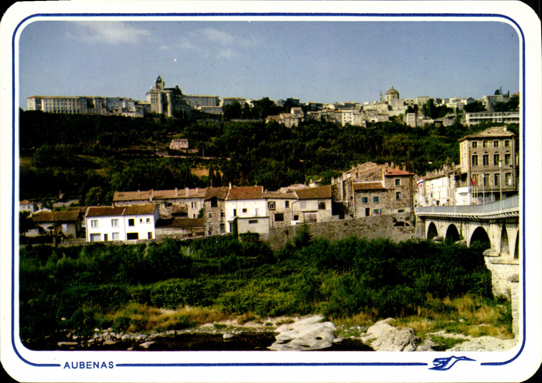 Aubenas — vue générale au pont d'Ucel — L'Ardeche Touristique