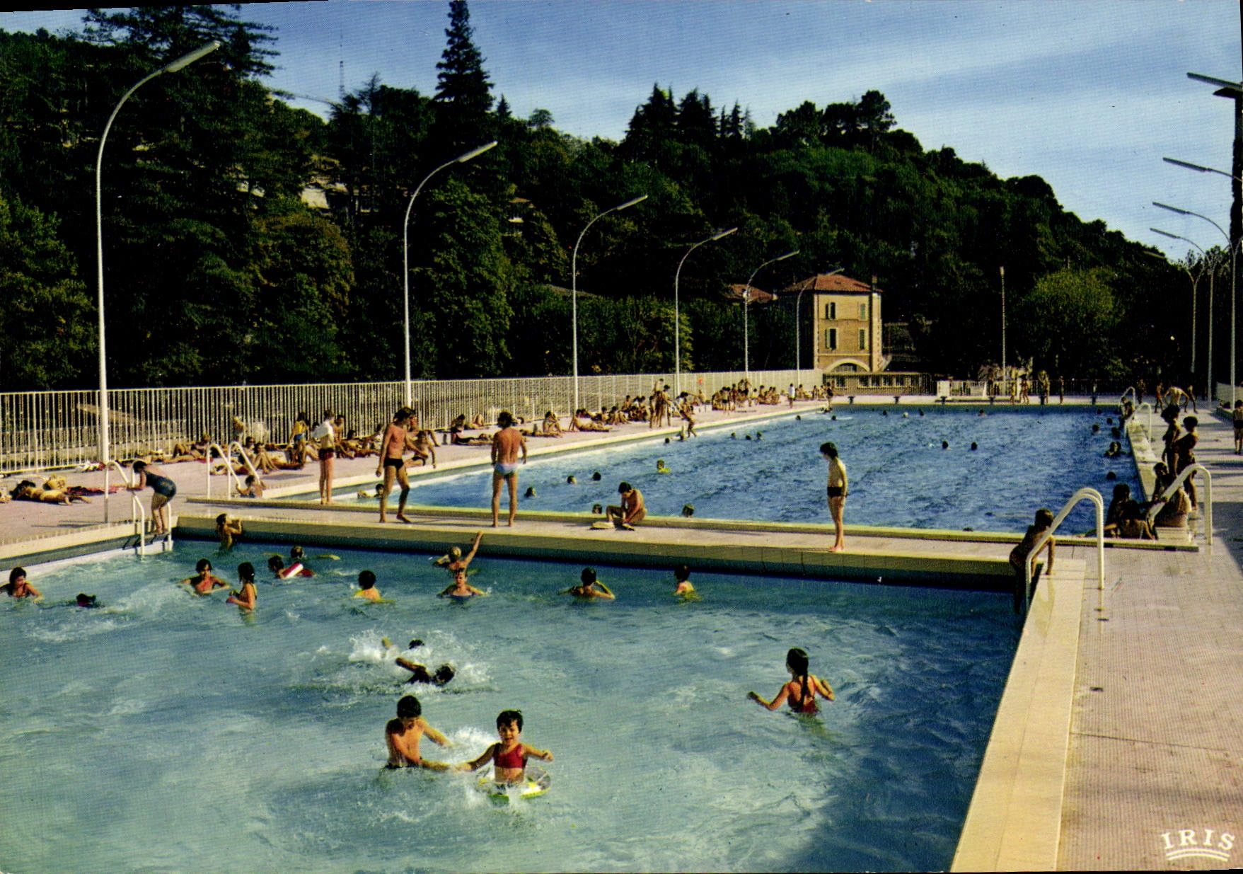 Vais-les-Bains — La Piscine Olympique — IRIS