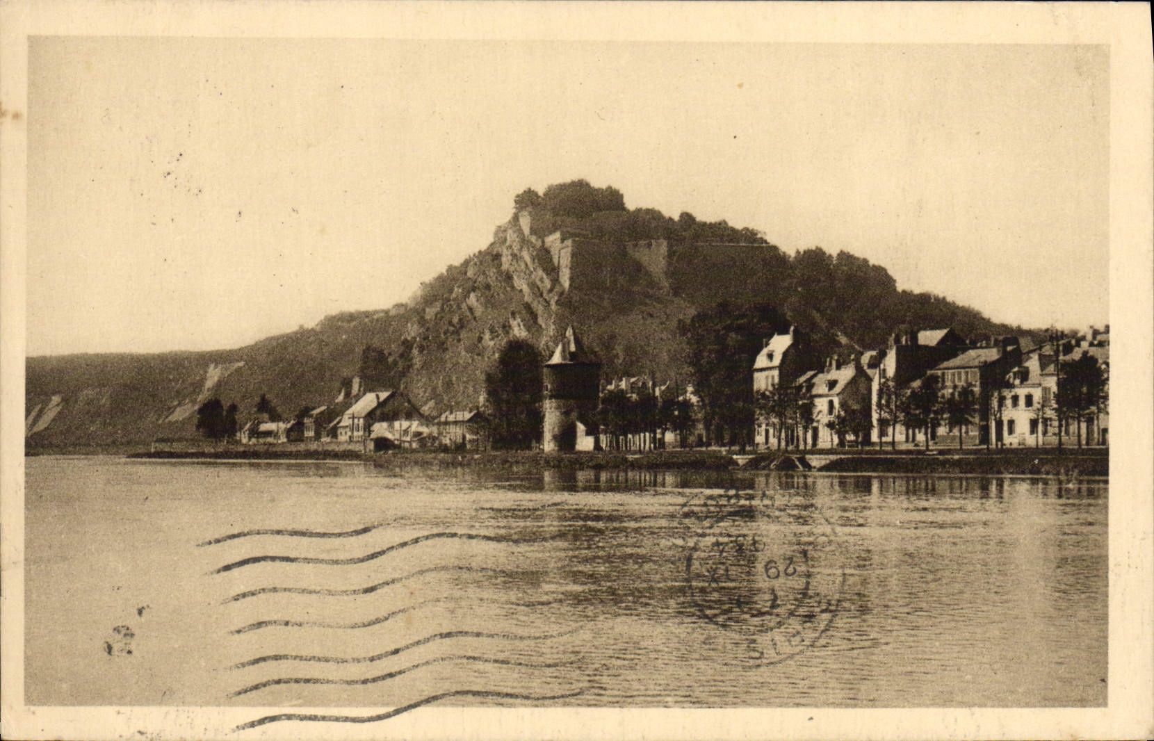 CPA Givet le Fort de Charlemont 
