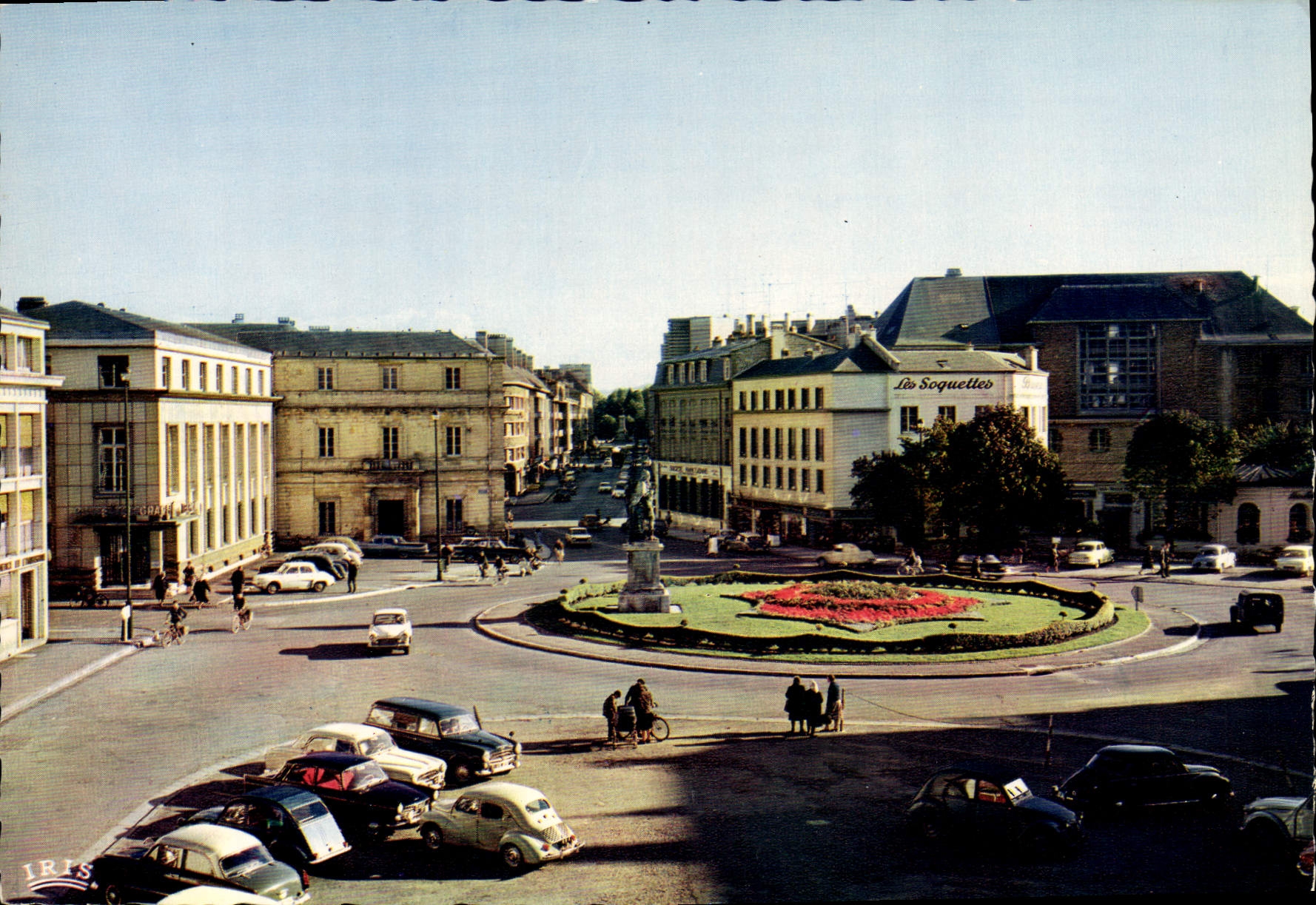 Place Turenne à Sedan — Ardennes — Édition MEXICHROME