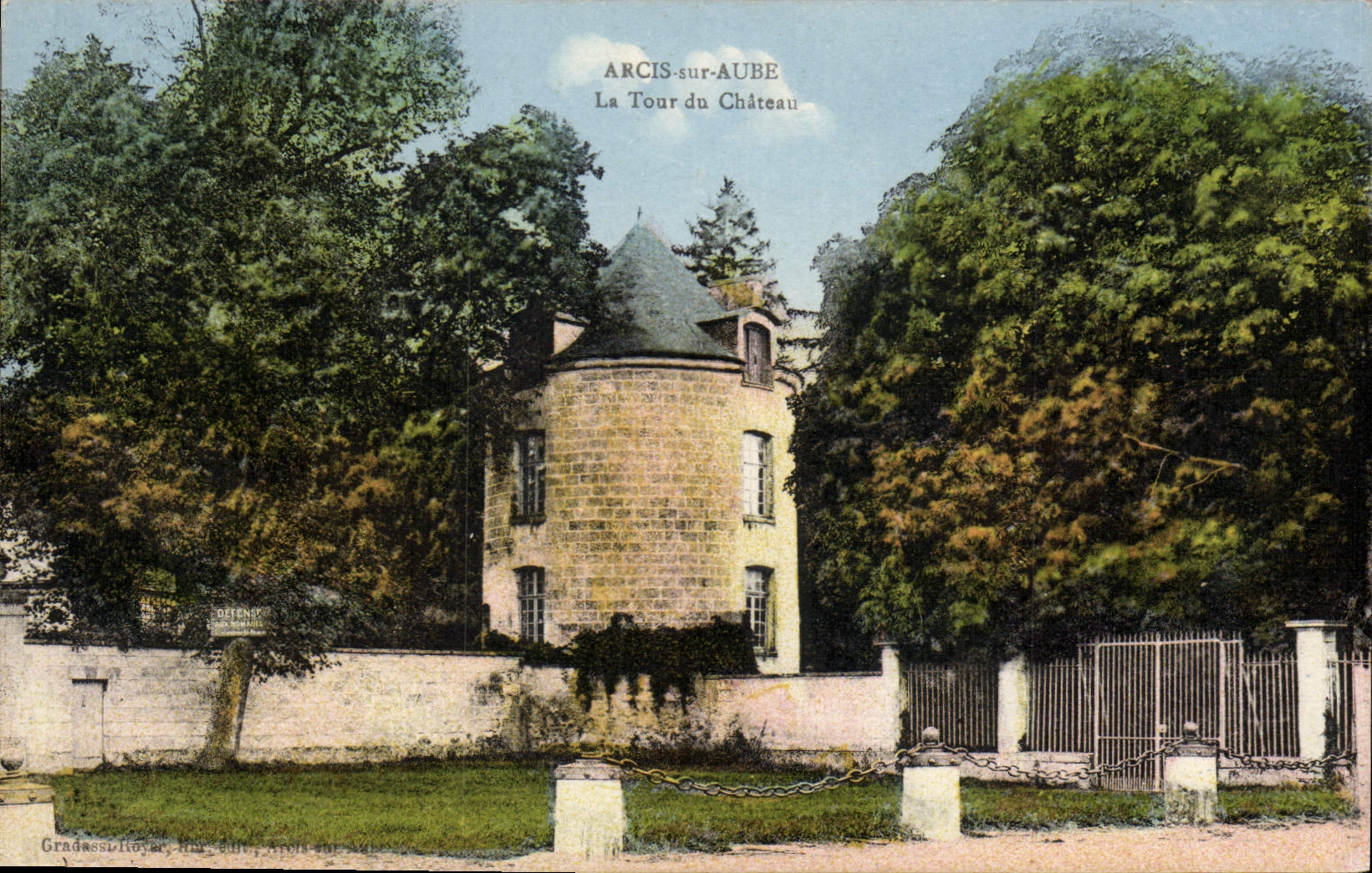 CPA Arcis sur Aube La Tour du Chateau 
