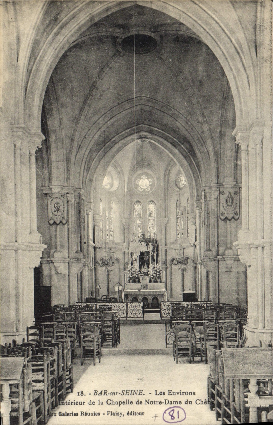 Intérieur de la Chapelle de Notre-Dame du Chêne — BAR-sur-SEINE — Les Environs — Aux Galeries Réunies, éditeur