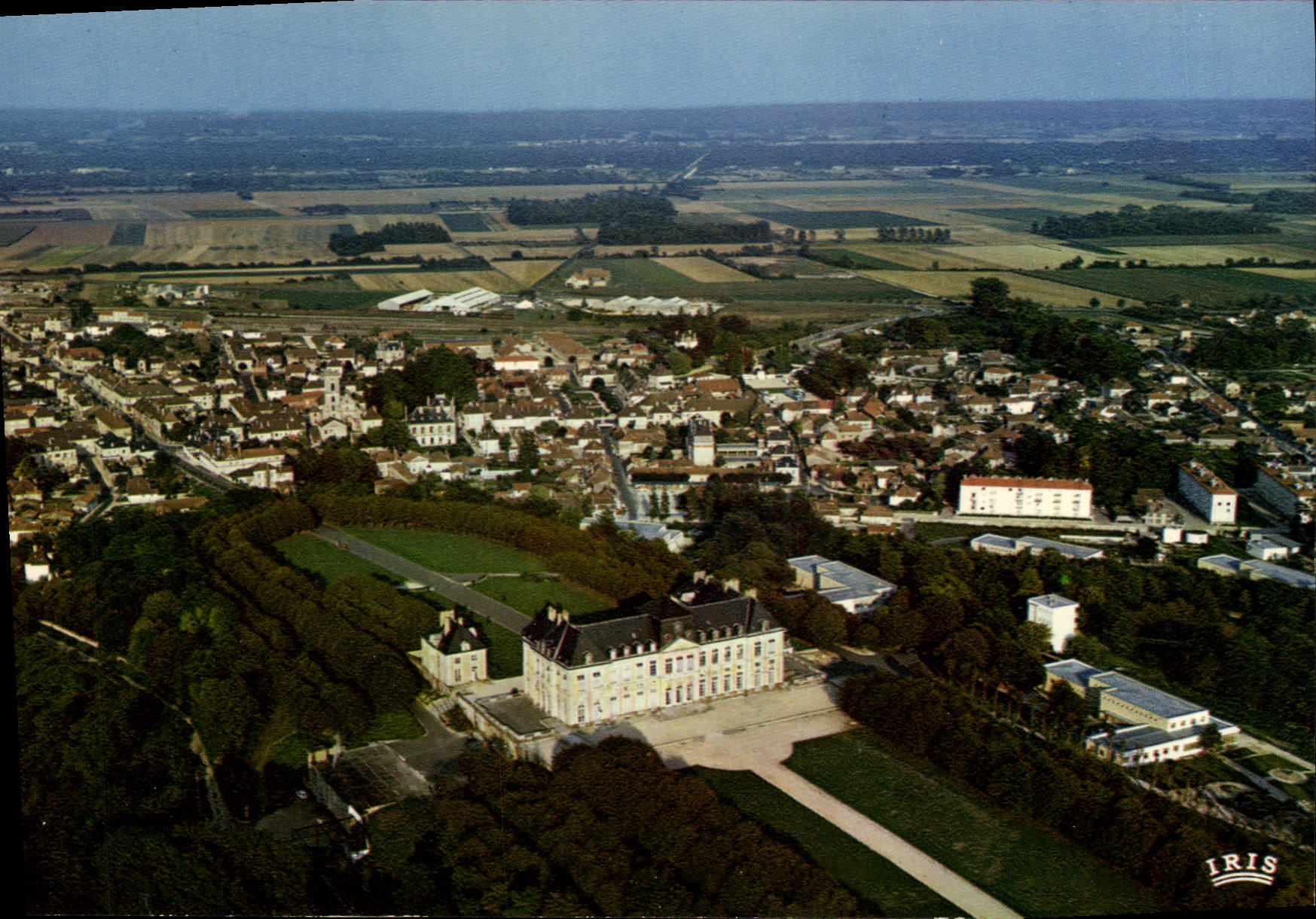 Brienne-le-Château — Vue aérienne du château — Éditions IRIS
