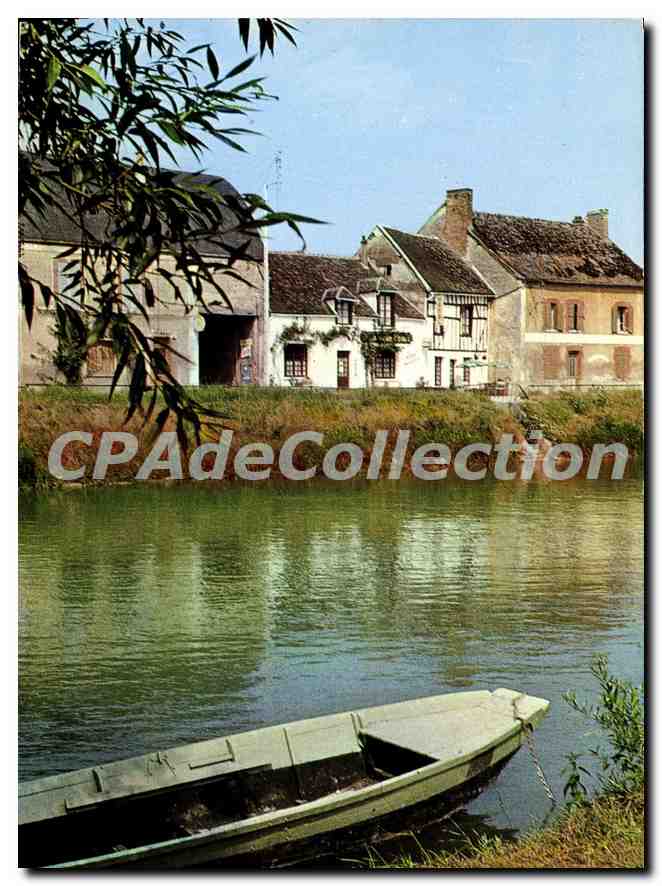 CPA Nogent sur Seine Aube Un coin de Seine et l'Hotel de Belle Dame 
