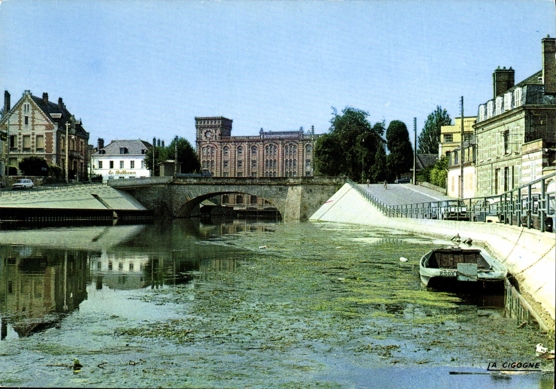 CPA Nogent S Seine Aube Les grands moulins et Pont Nicolas 