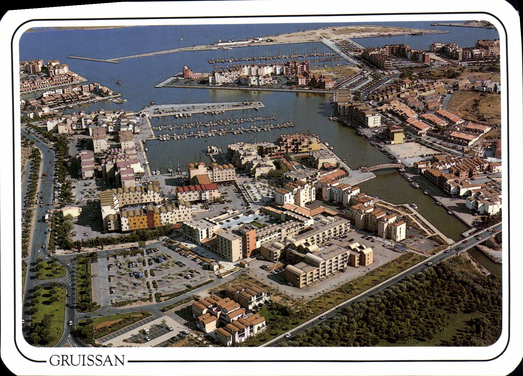 Gruissan — Vue générale — Éditeur IRIS, n° 110407
