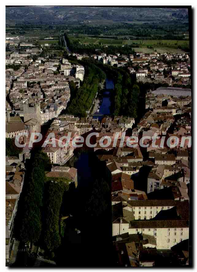 CPA Image de France Languedoc Narbonne Vue panoramique sur le canal de la Robine traversant la ville