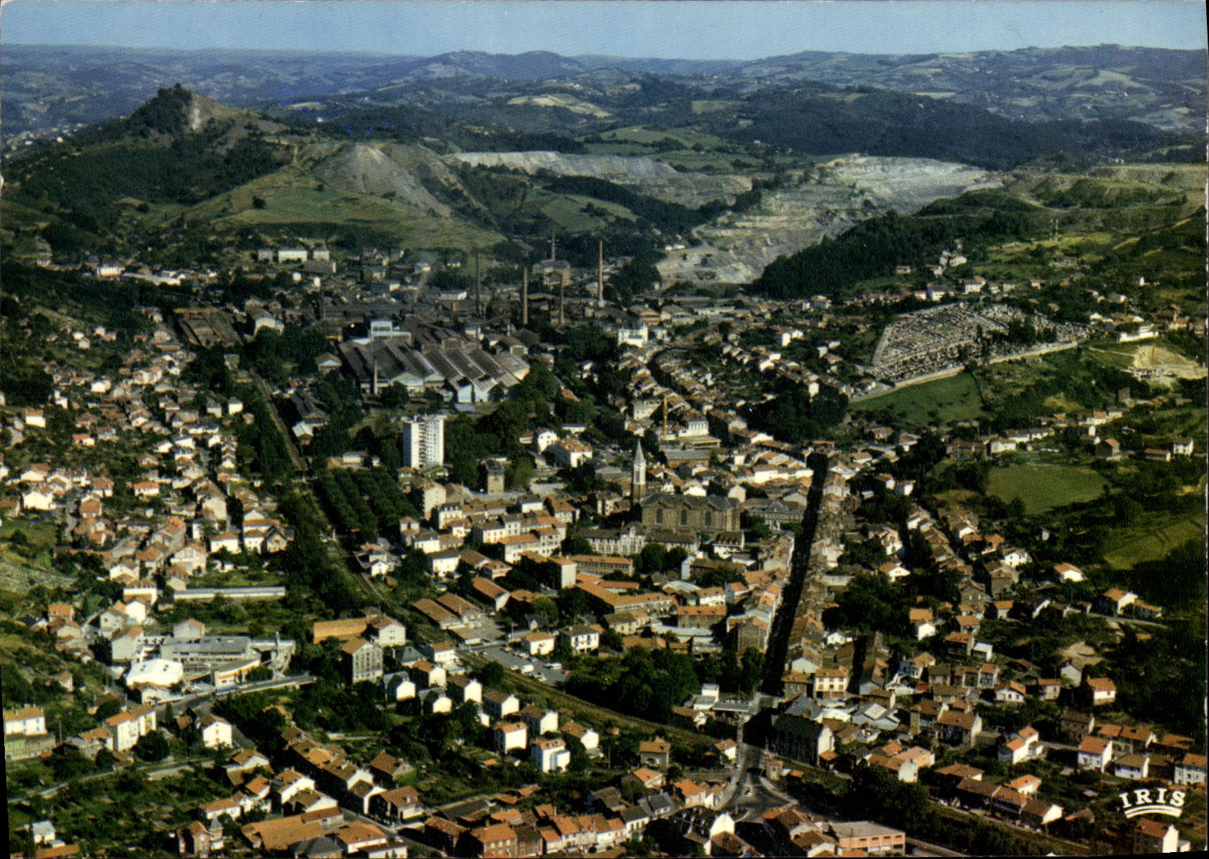 CPA Decazeville Aveyron Vue generale aerienne 
