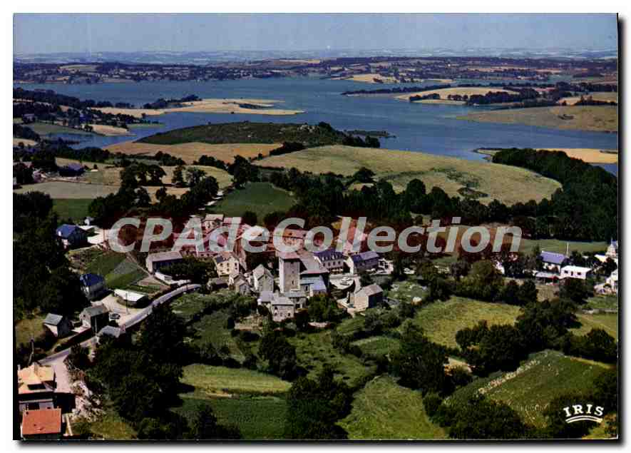 CPA L'Aveyron vu du Ciel Pareloup Salles Curan Reservoir de Pareloup Au premier plan Saint Martin de