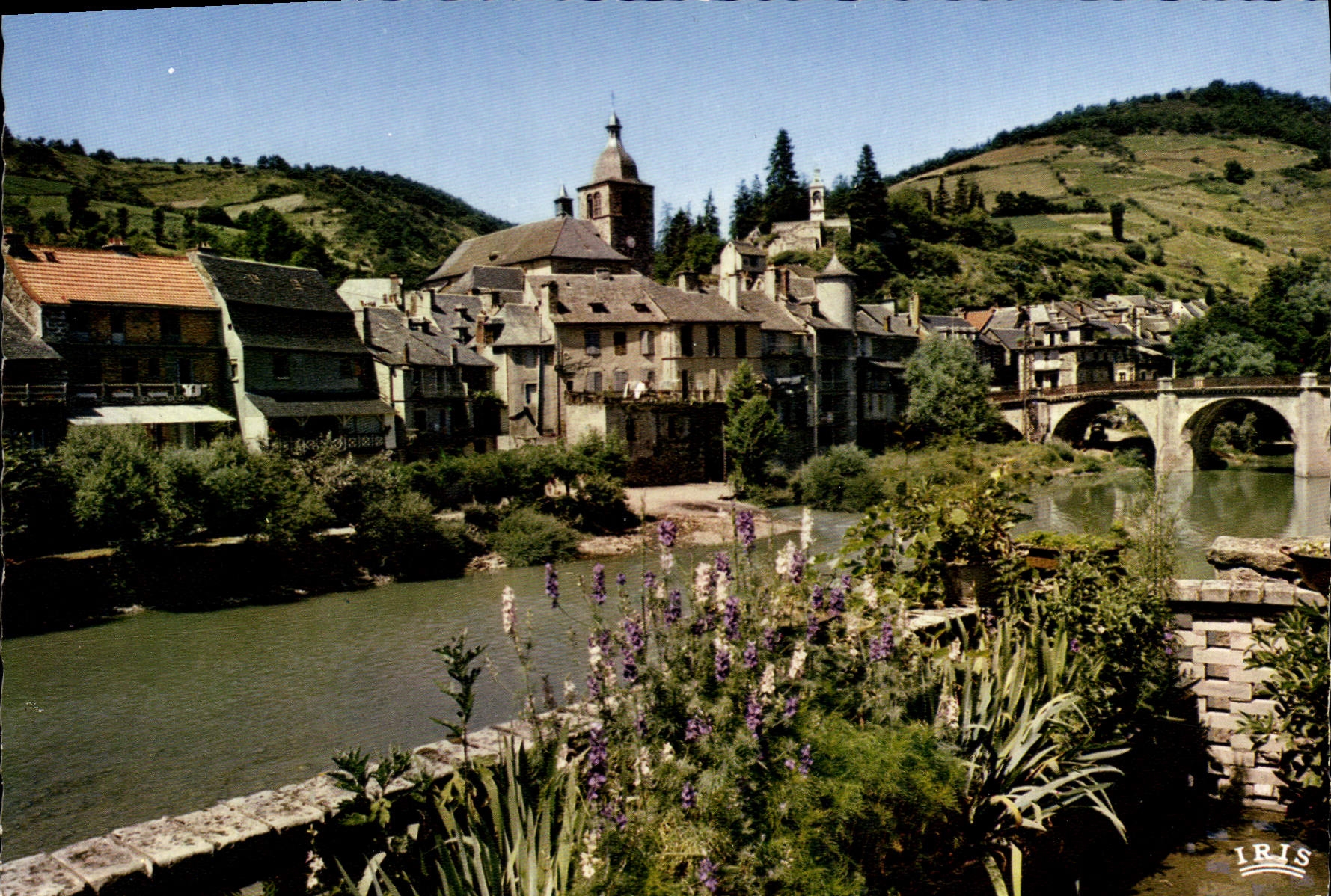 CPA Aveyron Pittoresque Vallee du Lot Saint Geniez d'Olt 