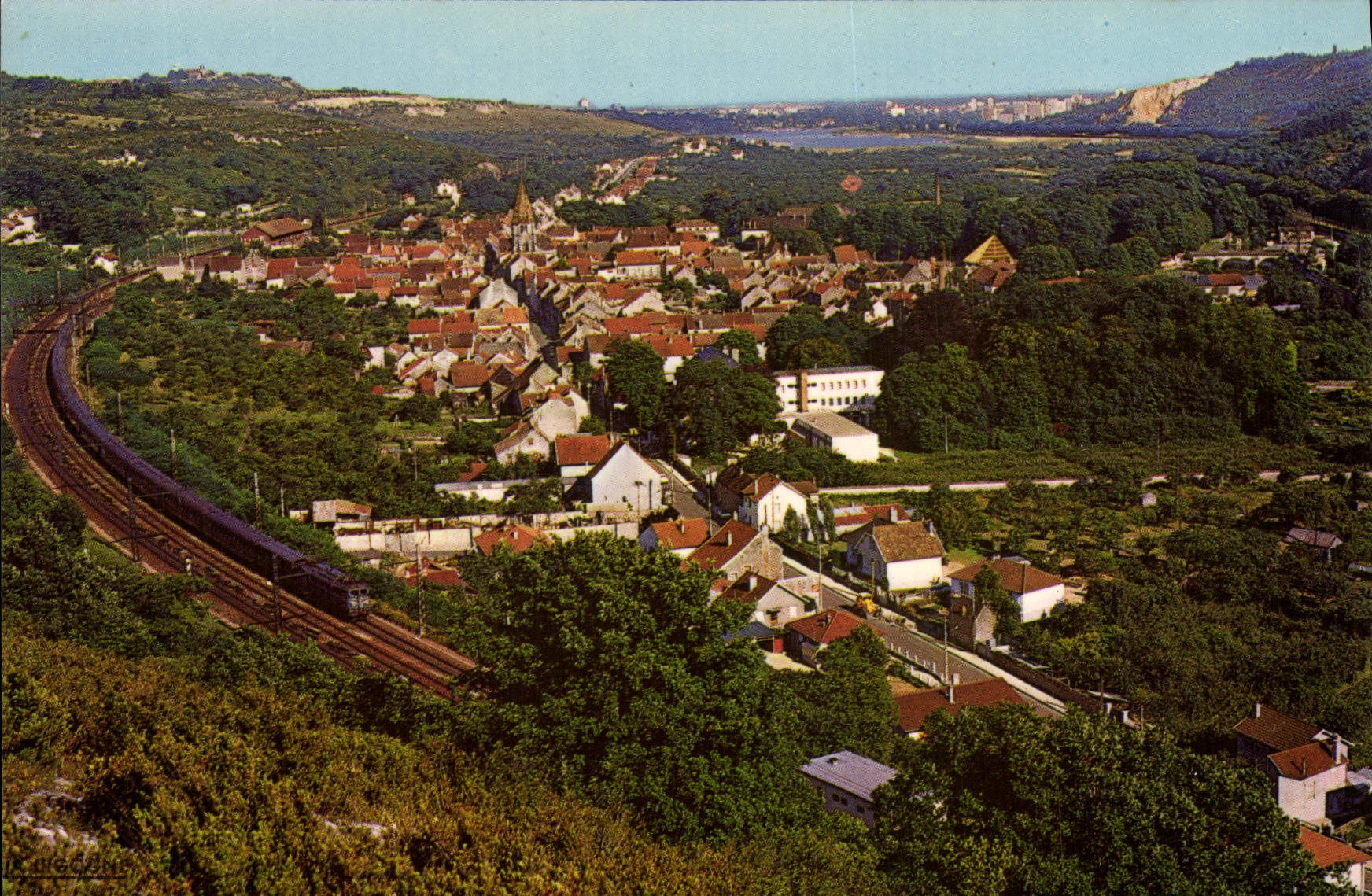 Plombières-les-Dijon — Vue générale — Lac artificiel de Dijon — Éditions LA CIGOCHE