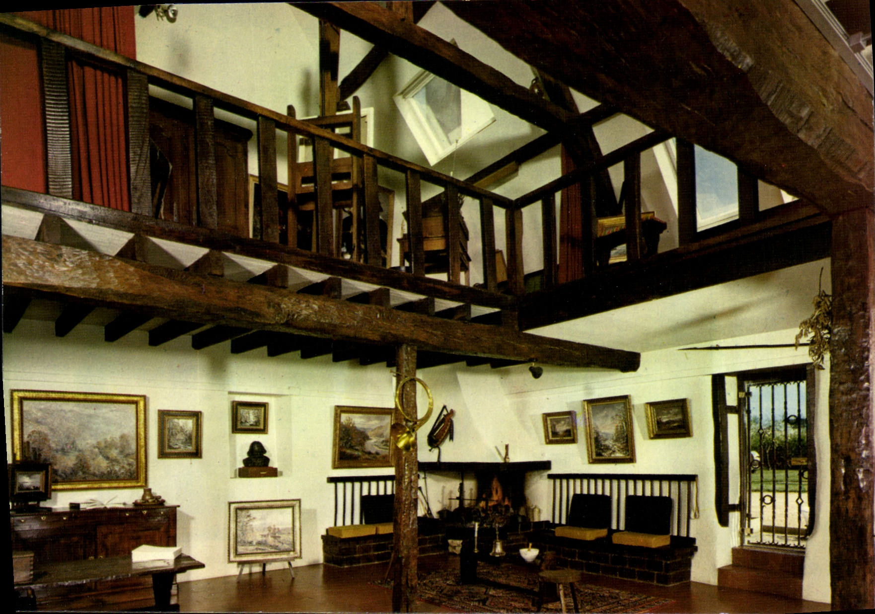 Intérieur d'une grange à colombages — Fresselines — Atelier du Peintre Gaston Thiery