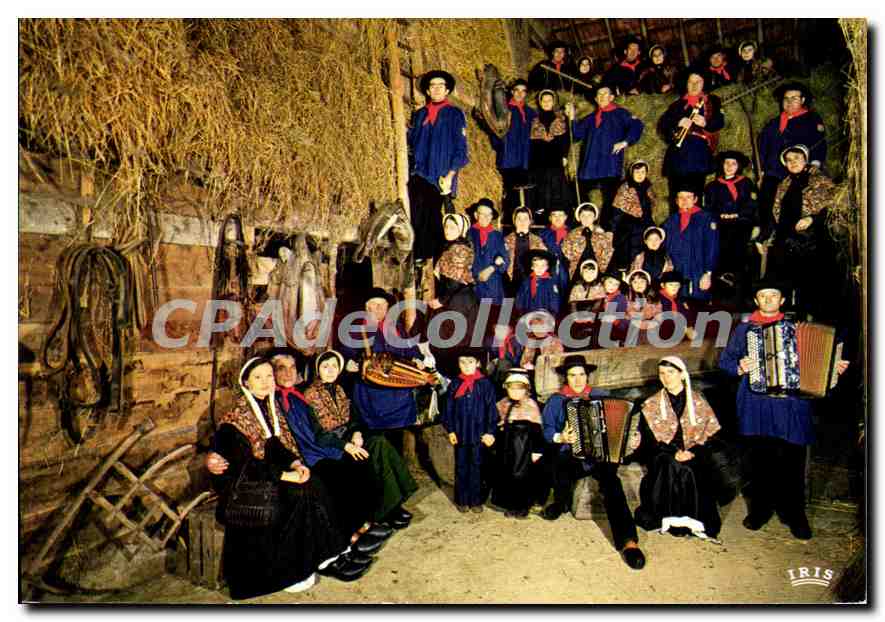 Groupe folklorique Les Gais Creusois en marche — Creuse — éditeur IRIS, n° 6 de série
