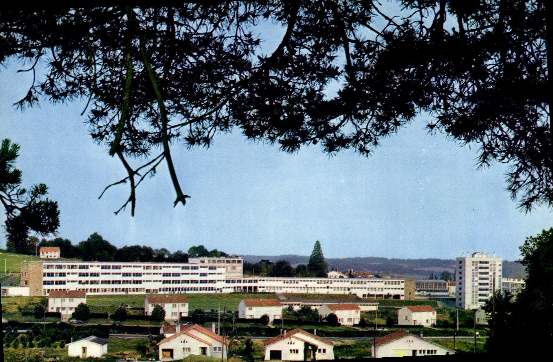 CPSM NONTRON lycée
