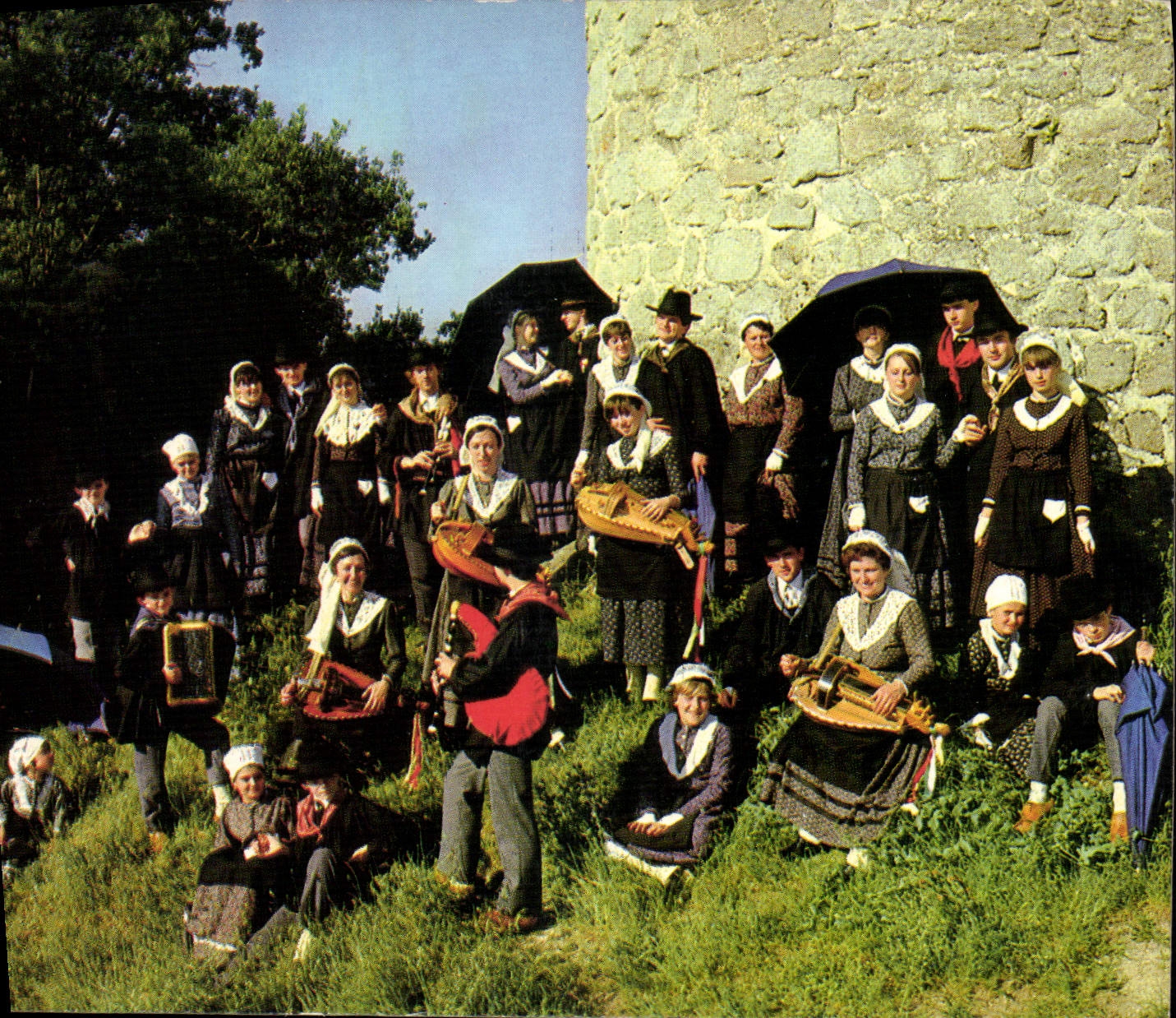 CPSM PIEGUT folklore LOUS PICA TAUS DE LA TOUR