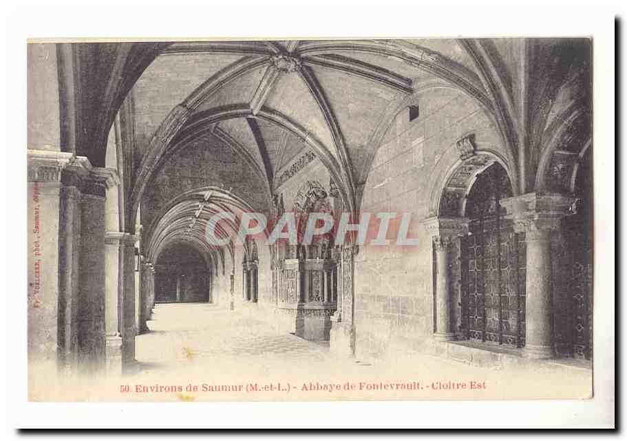 Environs de Saumur CPA Abbaye de Fontevrault Cloitre Est