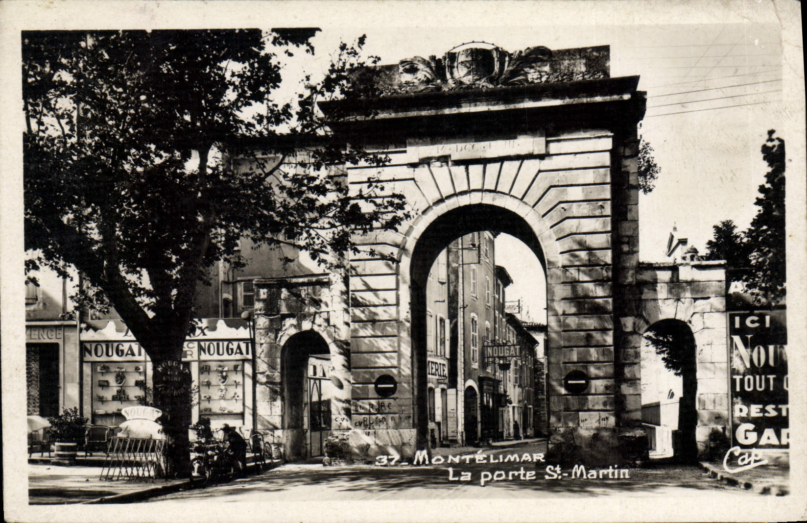 Montélimar — La porte St-Martin — C.A.P. n°37