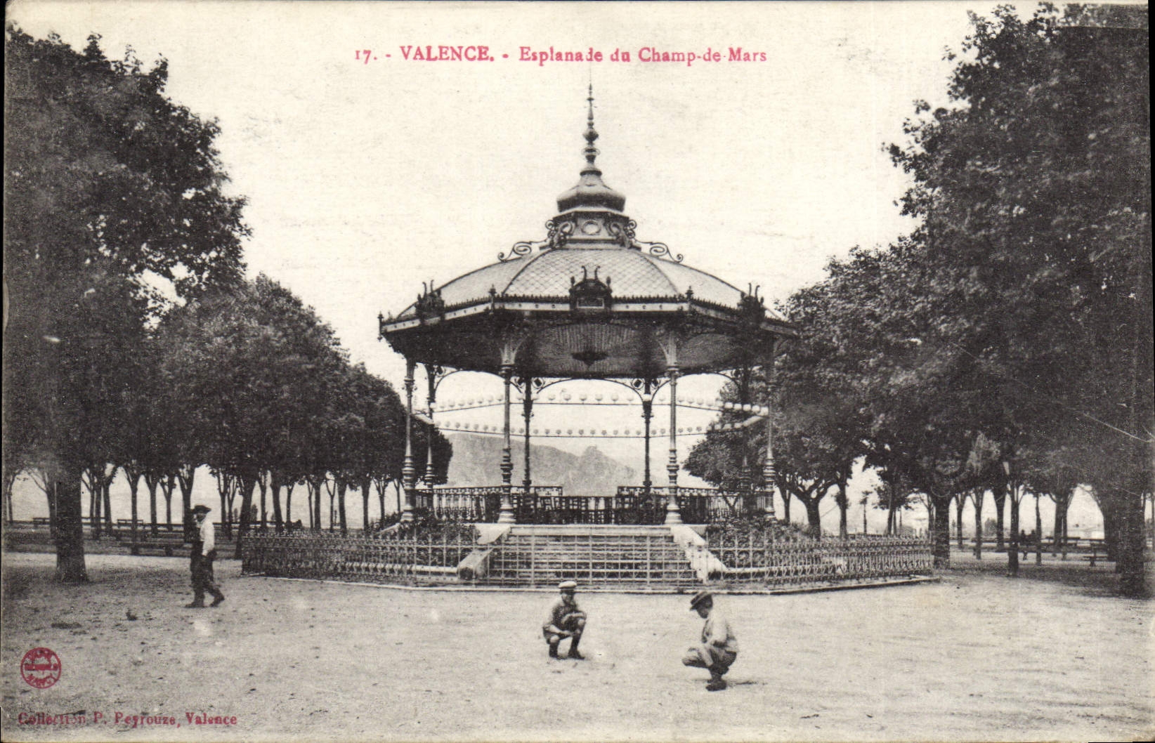 Valence - Esplanade du Champ-de-Mars — Collection P. Peyrouze, n°17