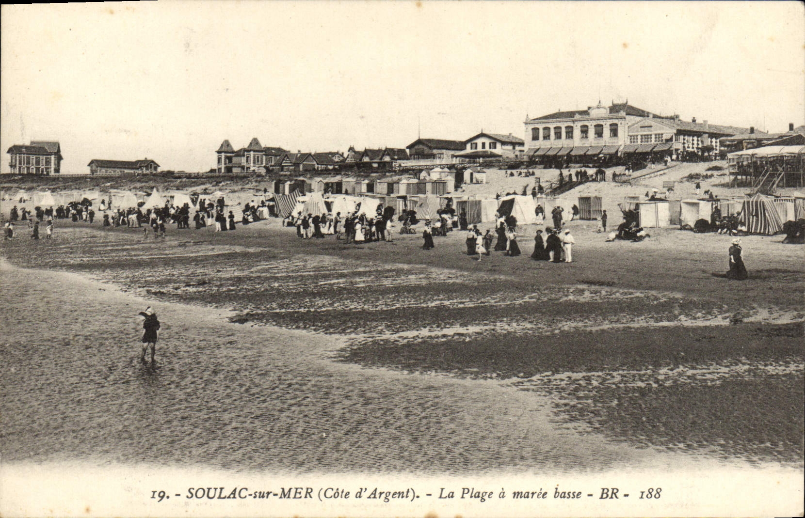 SOULAC-SUR-MER (Costa d'Argento) — La Spiaggia a Marea Bassa — BR - 188