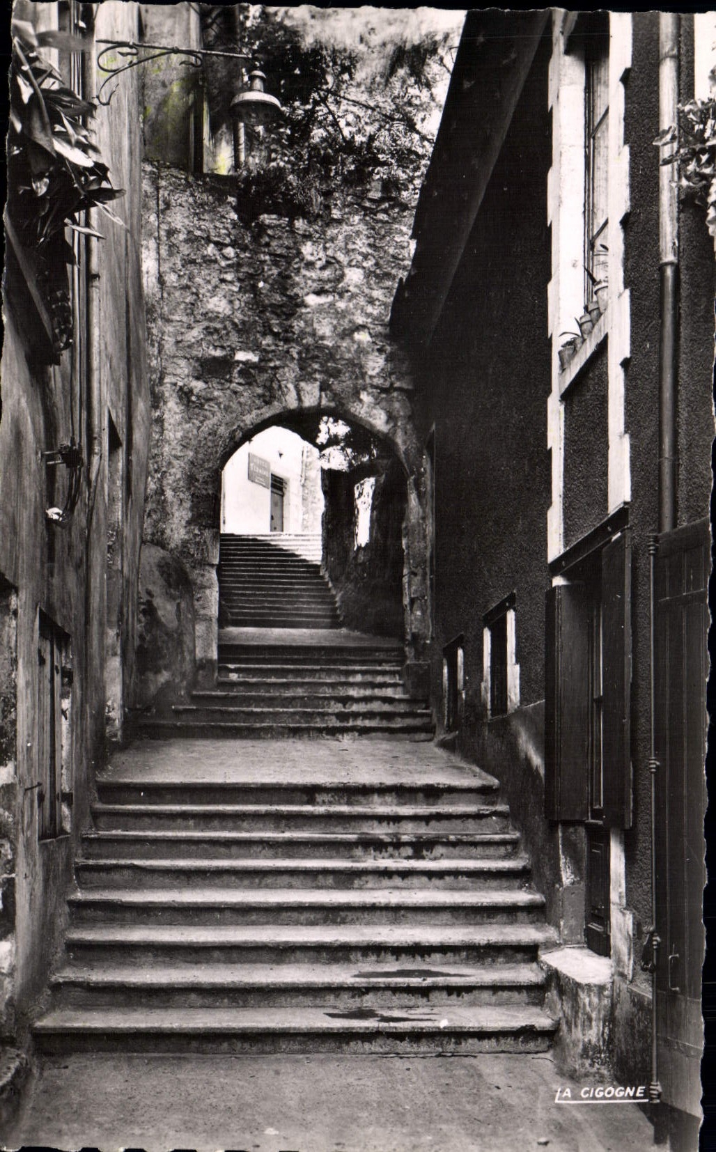La Cigogne — Rue du Saut, La Réole — Éditions La Cigogne