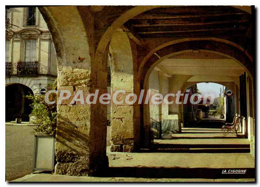 Créon (Gironde) — Les arcades — Éditions « La Cigogne »