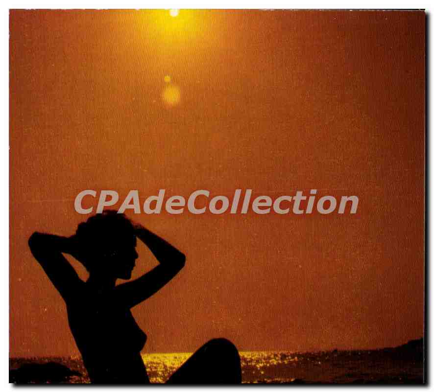 CPSM Cote Languedocienne Image Du Bord De Mer Femme nue érotique