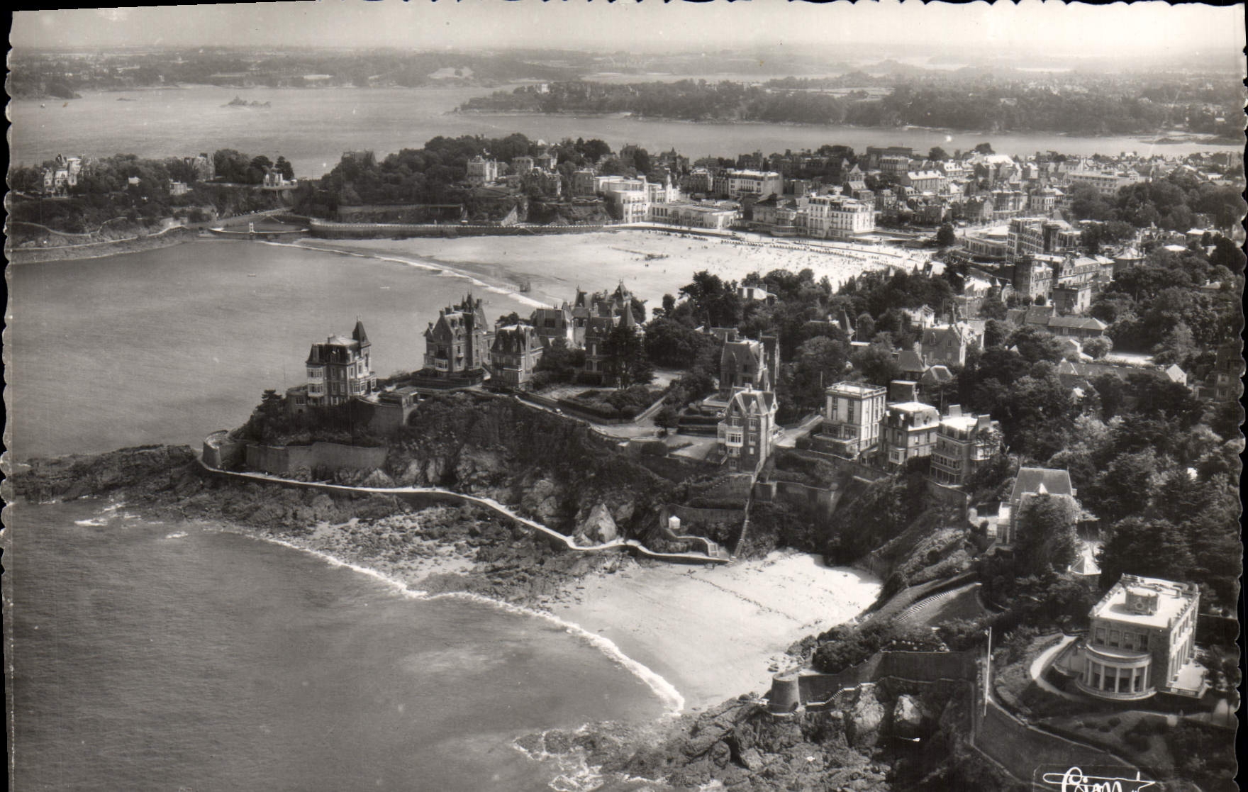 Dinard (Il-et-V.) — Pointe de la Malouine et vue sur la Rance — Éditions Combier