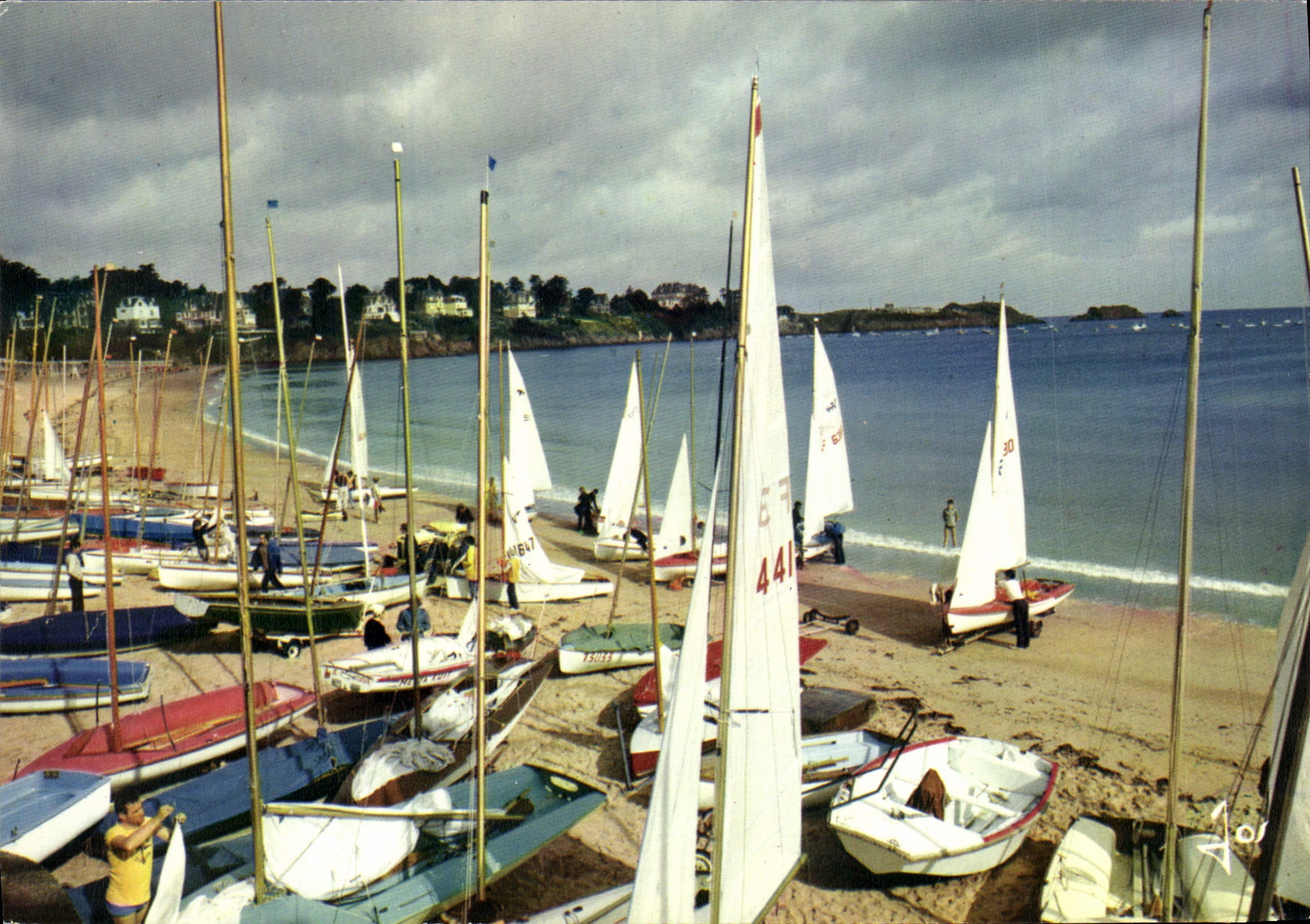 Saint-Lunaire — Le centre nautique et la grande plage — Editions d'Art Jos Le Daard