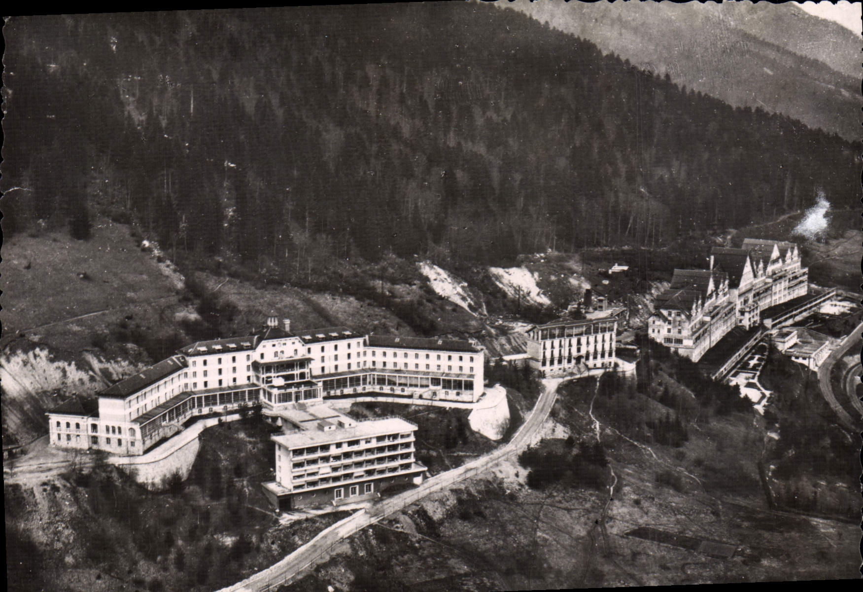 Saint-Hilaire-du-Touvet — Il Sanatorio degli Studenti — Foto aeree, Editore J. Cellard
