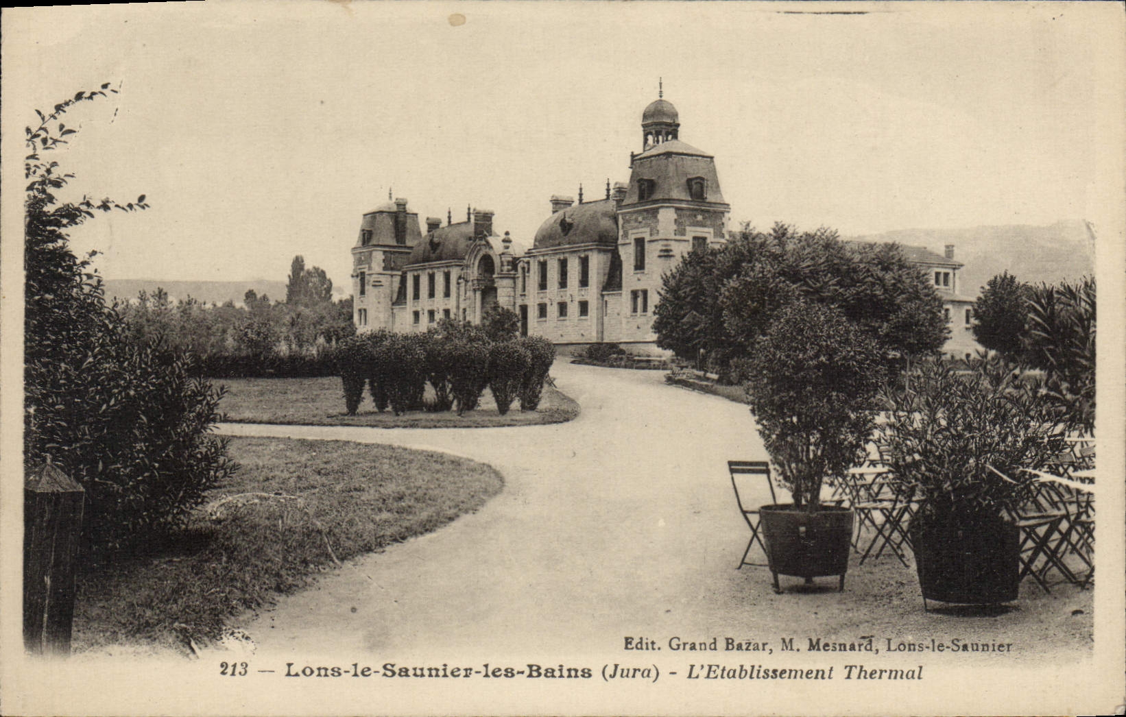 Lons-le-Saunier-les-Bains — L'Établissement Thermal — Edit. Grand Bazar, M. Mesnard, Lons-le-Saunier