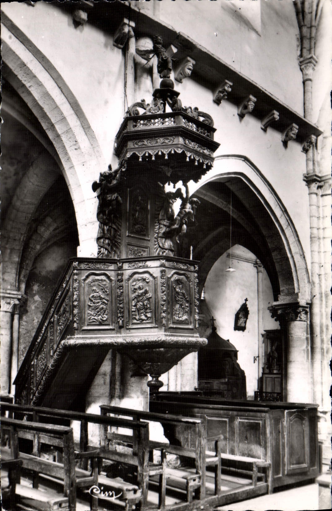 Chissey (Jura) — La Chaire et les Babouins — CIM