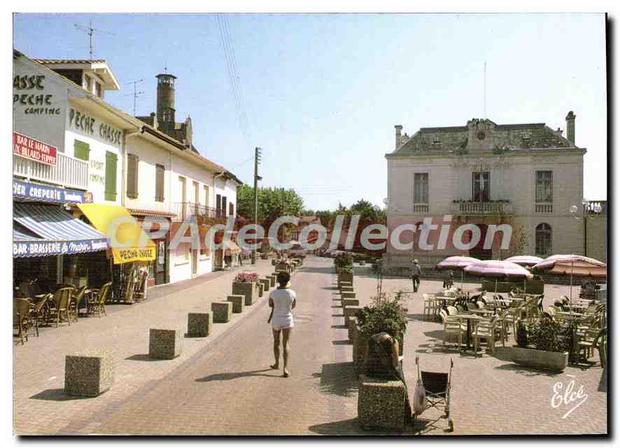 CPSM CAPBRETON La Nouvelle Place Et I'Hotel De Ville