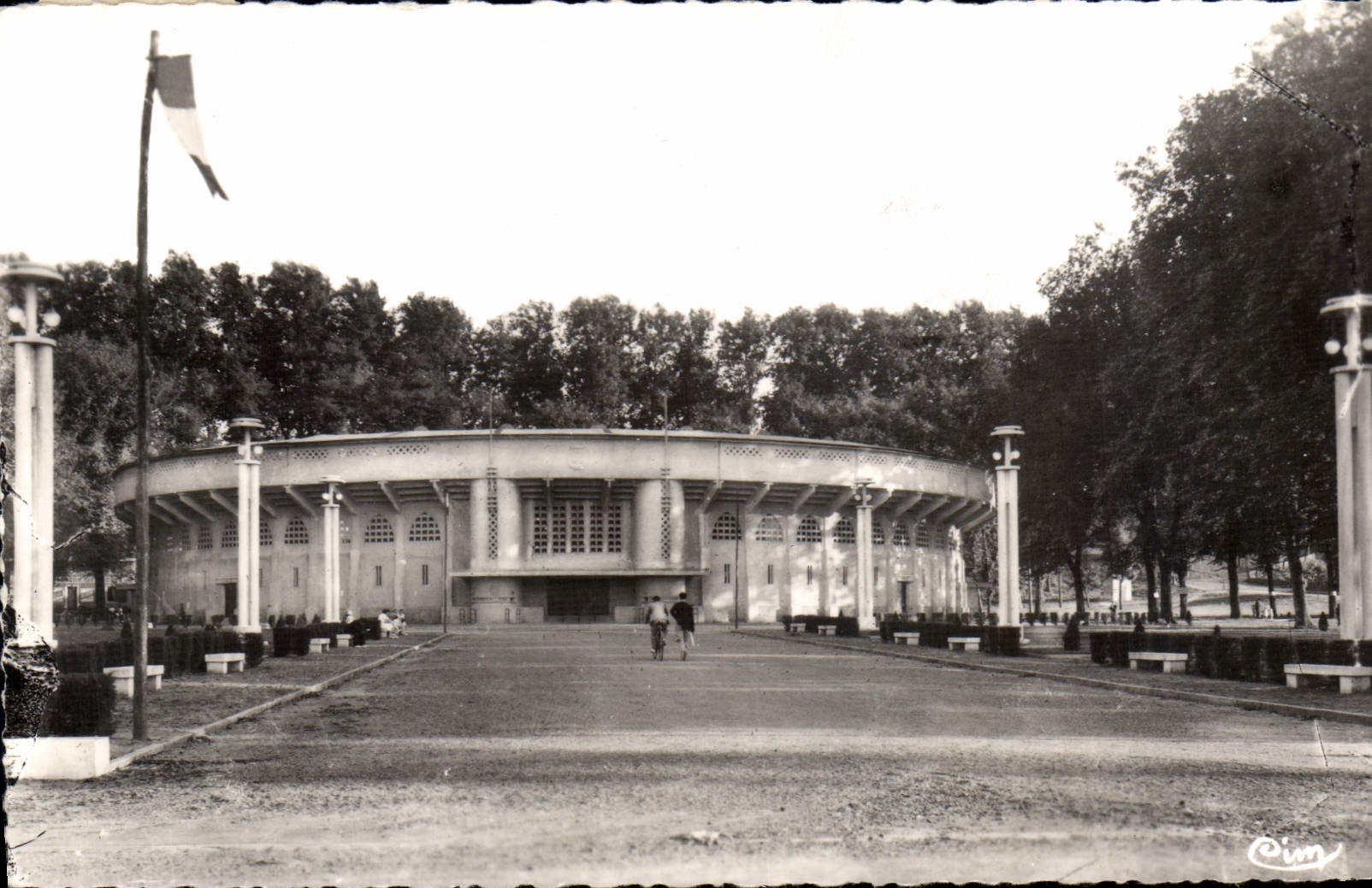 Stadion Mont-de-Marsan — Die neuen Arenen — Verlag Cim