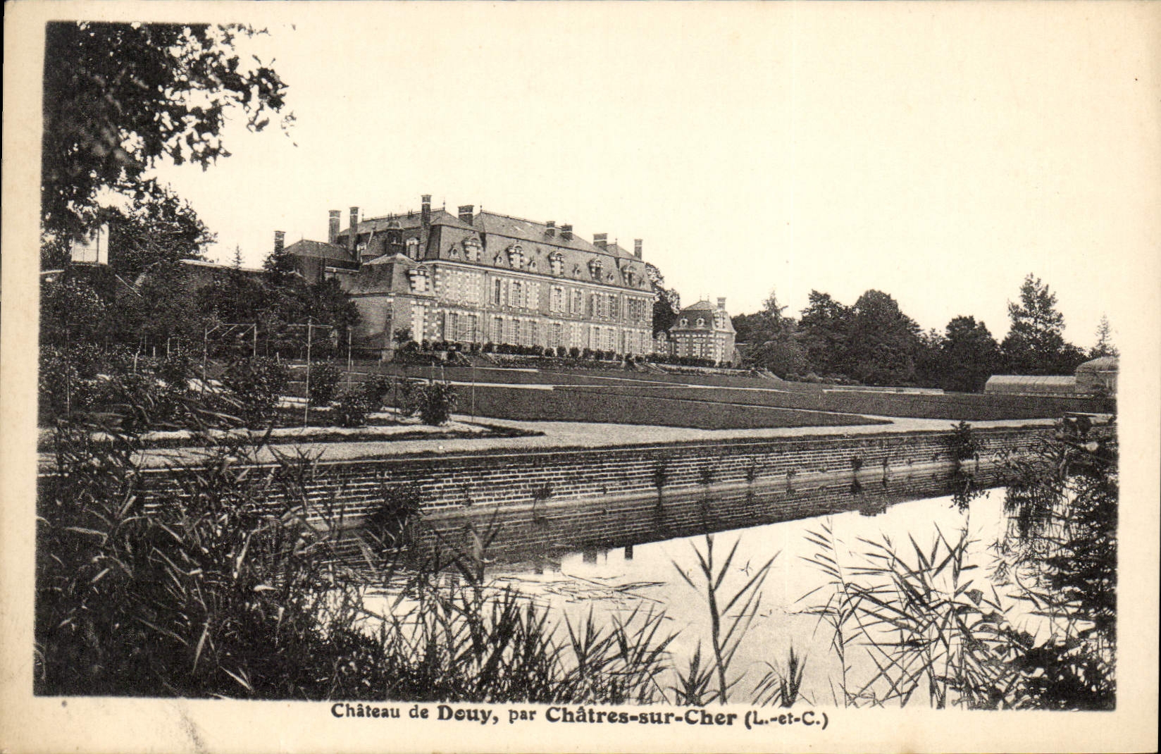 Château de Deuy — Châtres-sur-Cher (Loir-et-Cher)